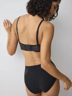AMOURETTE CHARM Non-wired bra