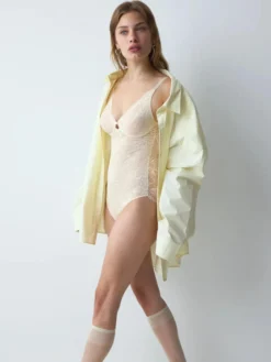 AMOURETTE CHARM Shaping body