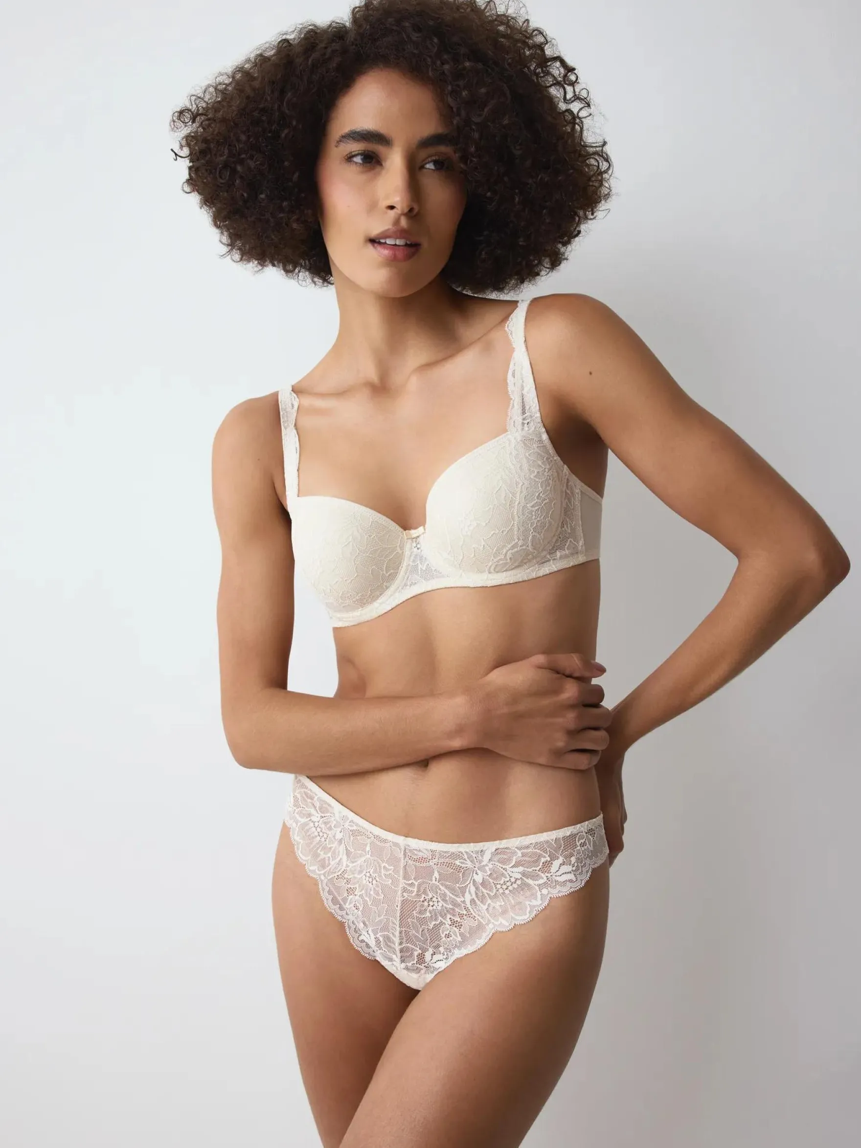 AMOURETTE CHARM Wired padded bra
