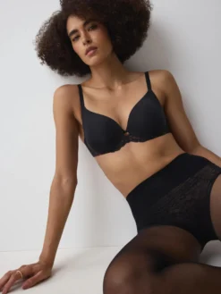 AMOURETTE CHARM Wired padded bra