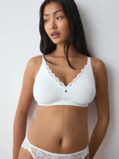 AMOURETTE Minimizer bra