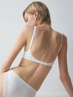 AMOURETTE Padded bra