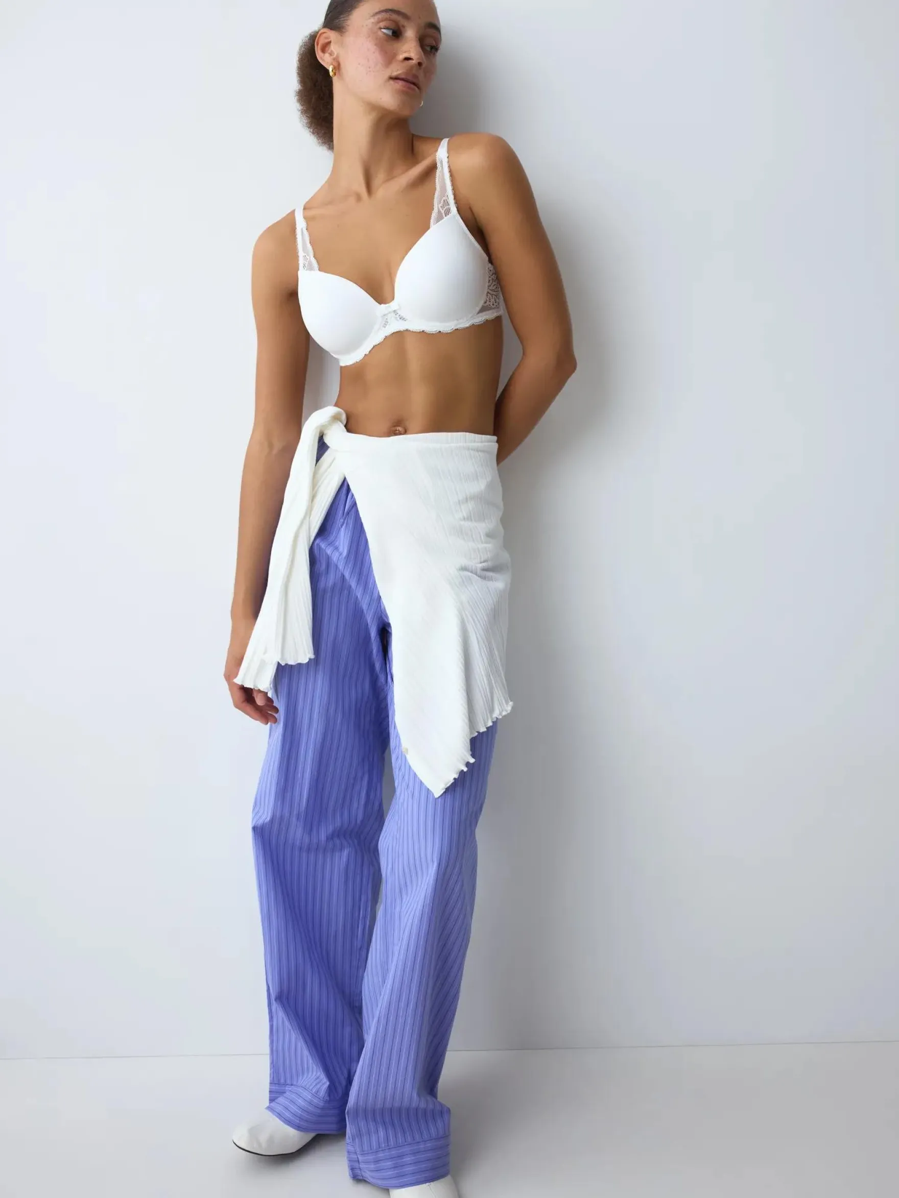 AMOURETTE SPOTLIGHT Wired padded bra