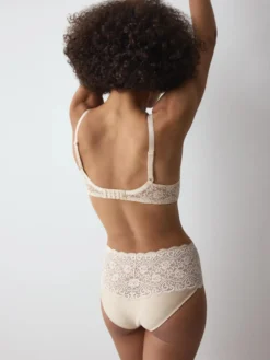 AMOURETTE Wired padded bra