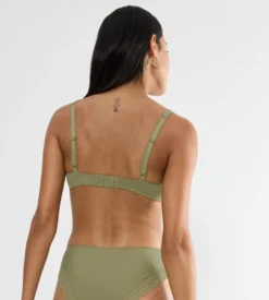 AMOURETTE Wired padded bra
