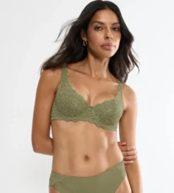 AMOURETTE Wired padded bra