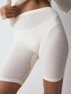 BEAUTY LAYERS Shorts