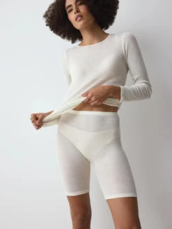 BEAUTY LAYERS Shorts