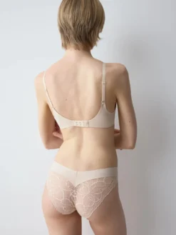 BODY MAKE-UP ILLUSION LACE Wired padded bra