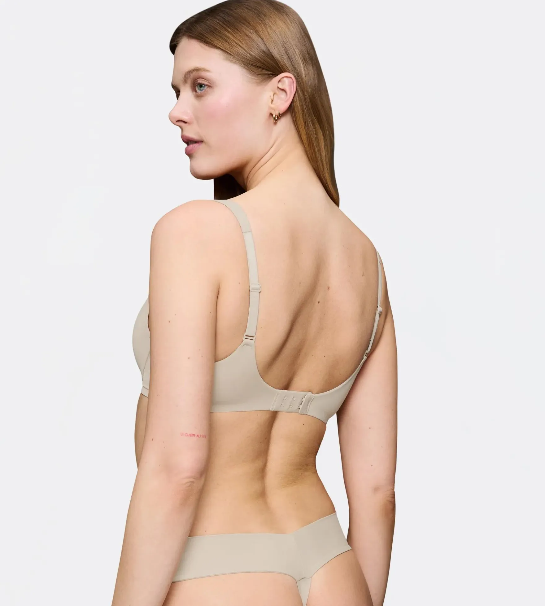 BODY MAKE-UP ILLUSION Wired padded bra