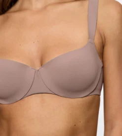 BODY MAKE-UP ILLUSION Wired padded bra