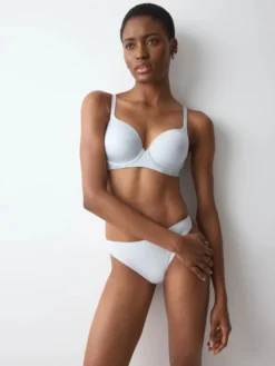 BODY MAKE-UP SOFT TOUCH Wired padded bra