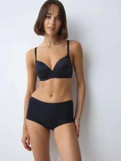 BODY MAKE-UP SOFT TOUCH Wired padded bra