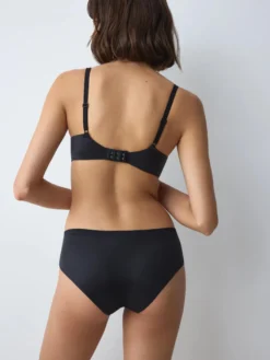 BODY MAKE-UP SOFT TOUCH Wired padded bra