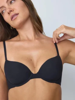 BODY MAKE-UP T-shirt bra