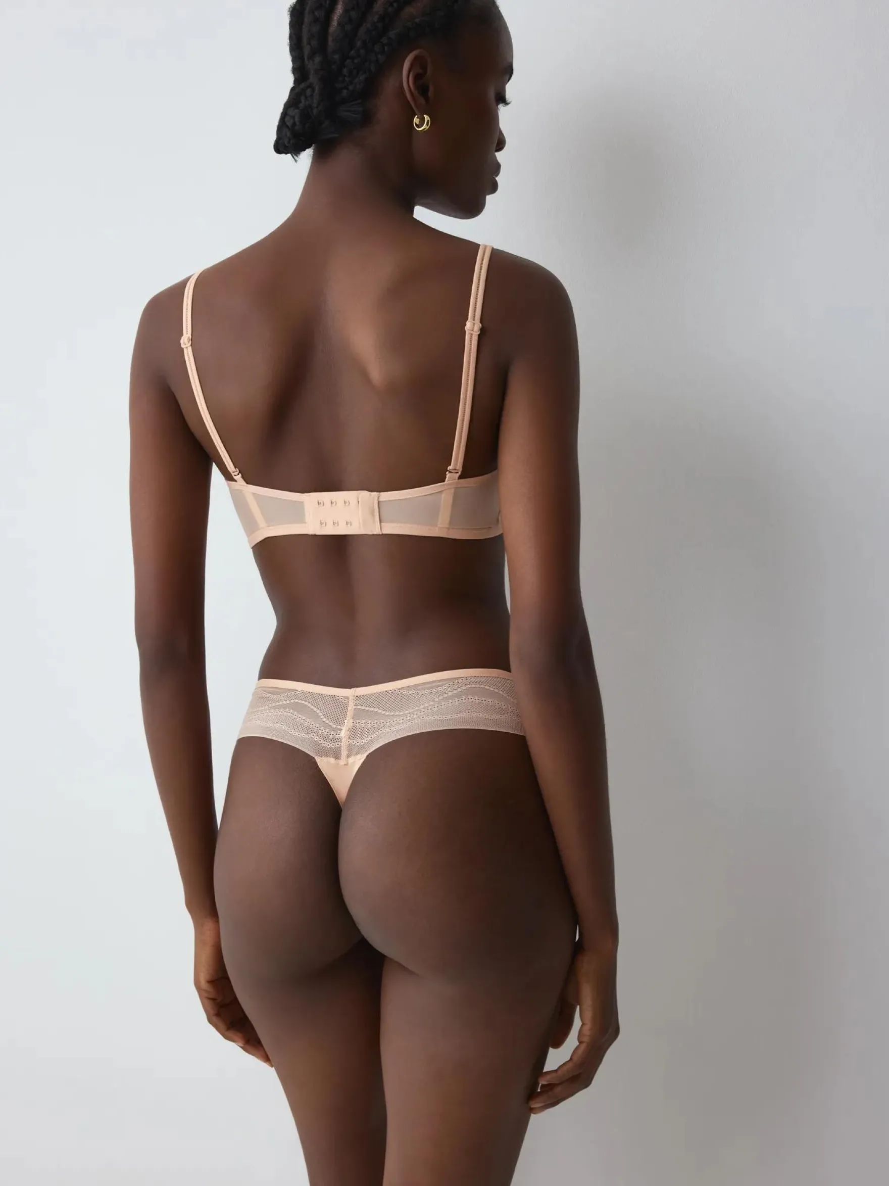 BREATHE & LIFT SMART Non-wired bra