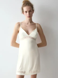 COMFORT ALLURE Nightdress