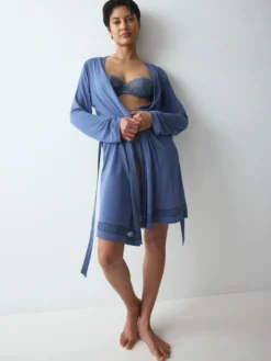 COMFORT ALLURE Robe