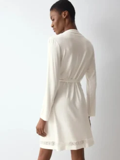 COMFORT ALLURE Robe
