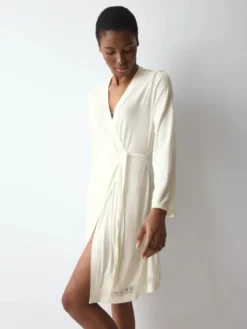 COMFORT ALLURE Robe