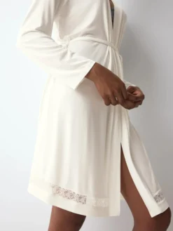 COMFORT ALLURE Robe