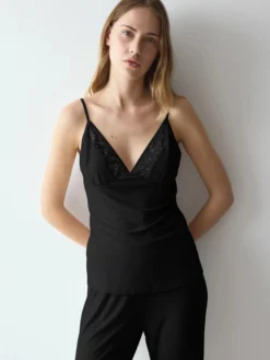 COMFORT ALLURE Top with spaghetti straps