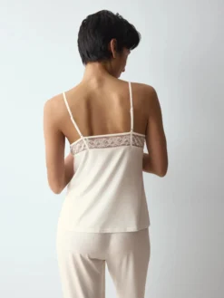 COMFORT ALLURE Top with spaghetti straps