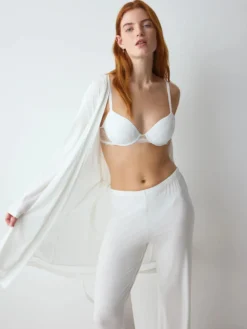 COMFORT ALLURE Wired padded bra