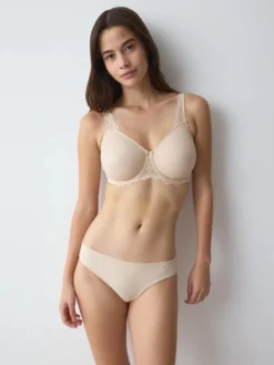 CONTOURING SENSATION Minimizer bra