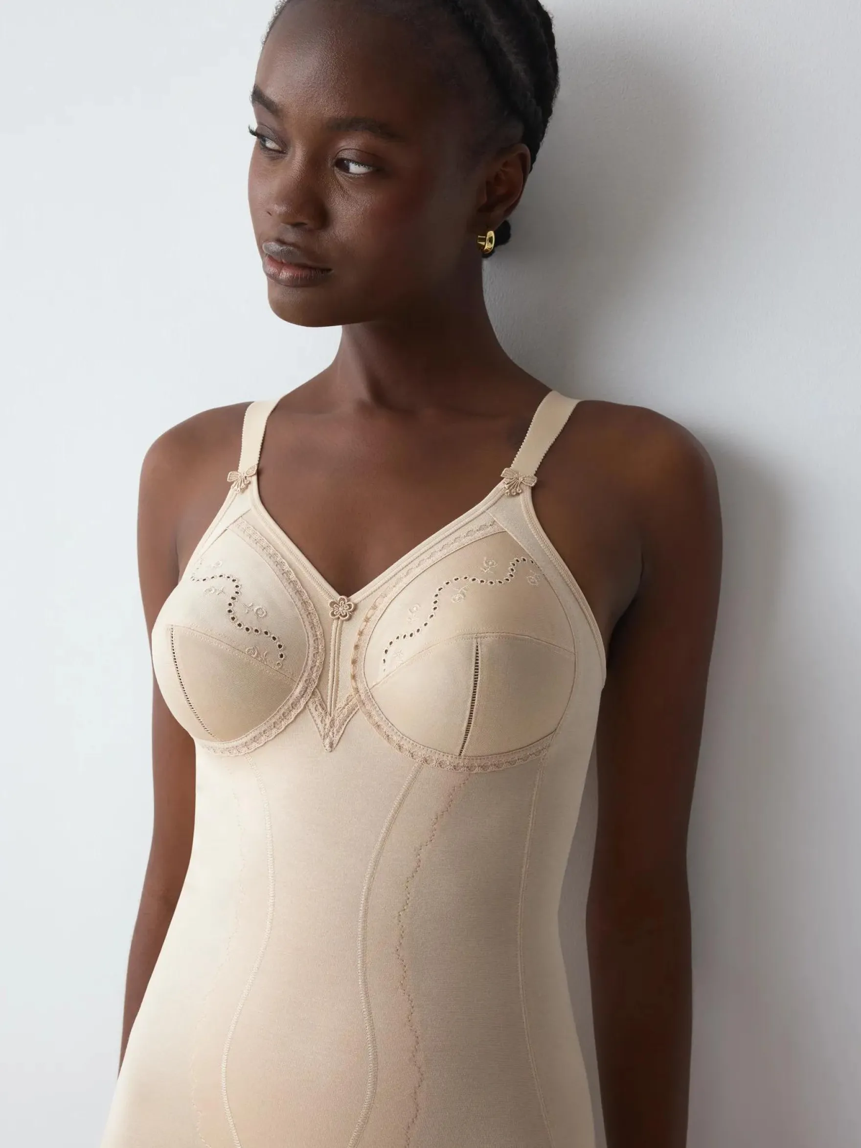 DOREEN + COTTON 01 Body