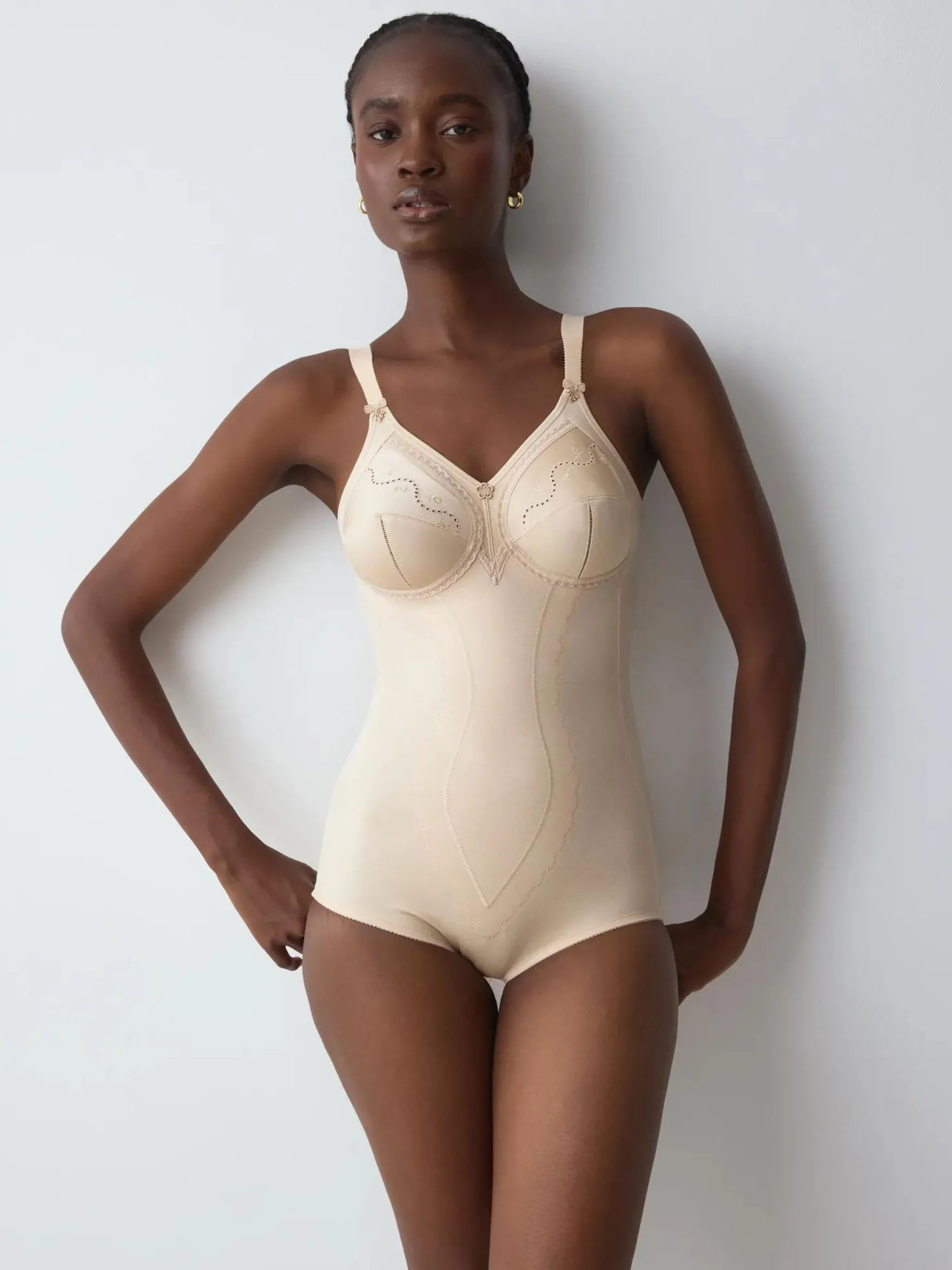 DOREEN + COTTON 01 Body