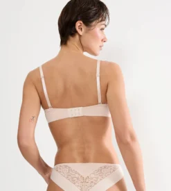 EVERYDAY BLISS Wired padded bra with detachable straps