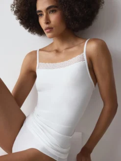 FEEL OF MODAL Top with spaghetti straps