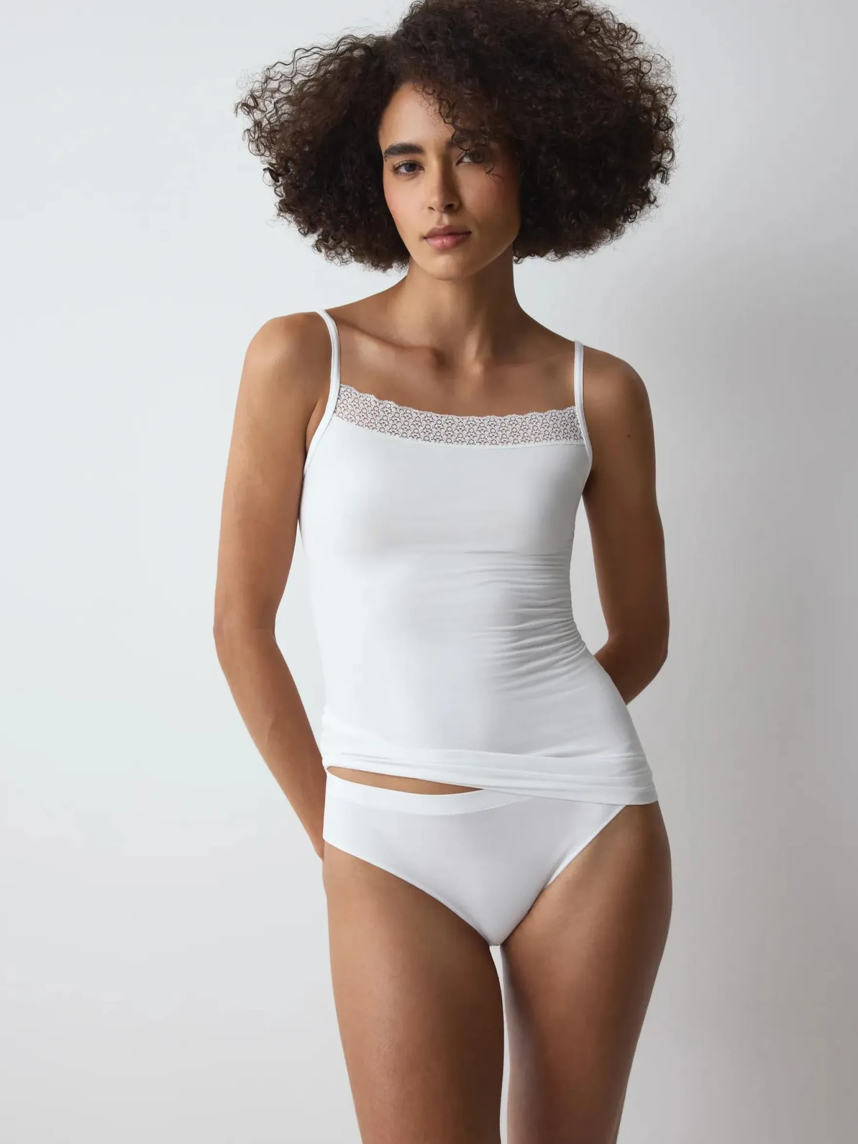 FEEL OF MODAL Top with spaghetti straps