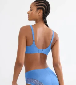 LADYFORM SOFT Minimizer bra