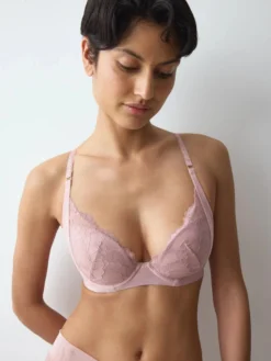 LOVE IN LACE Wired padded bra