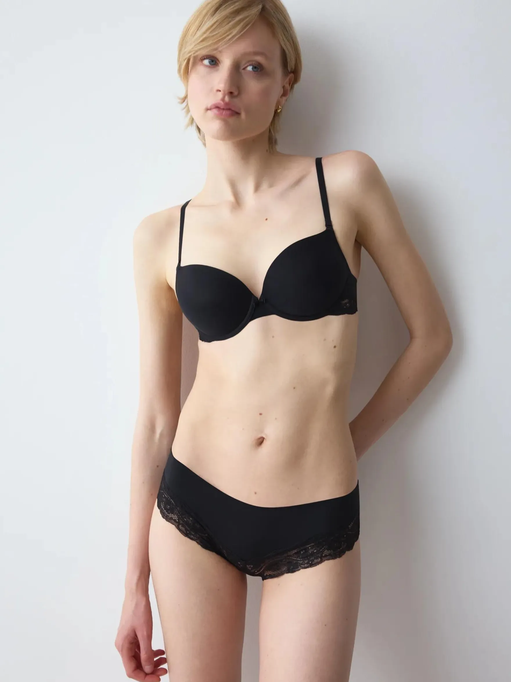 LOVELY MICRO Push-up bra