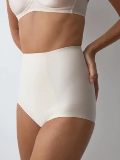 MEDIUM SHAPING SERIES Highwaist knickers