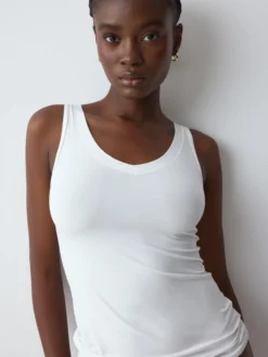 SENSE OF MODAL Tank top
