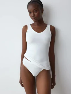 SENSE OF MODAL Tank top