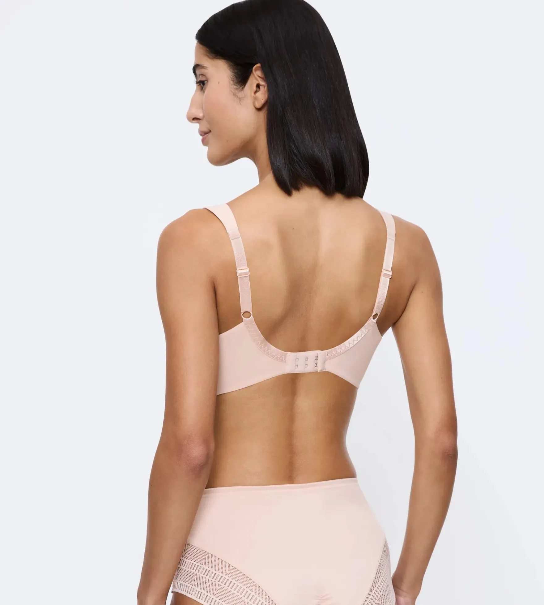 SHAPING IMPRESSIONS Minimizer bra