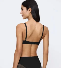 SHAPING IMPRESSIONS Wired padded bra