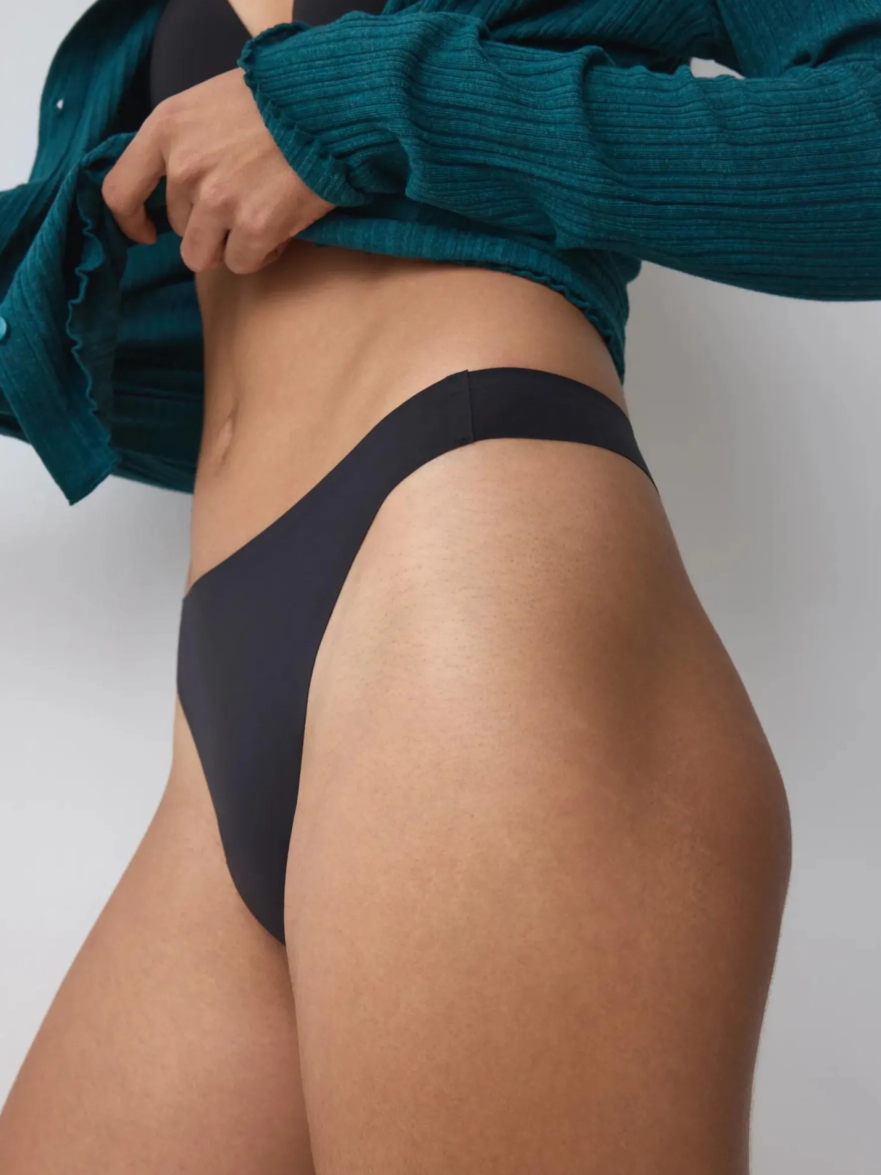 SMART INVISIBLE String
