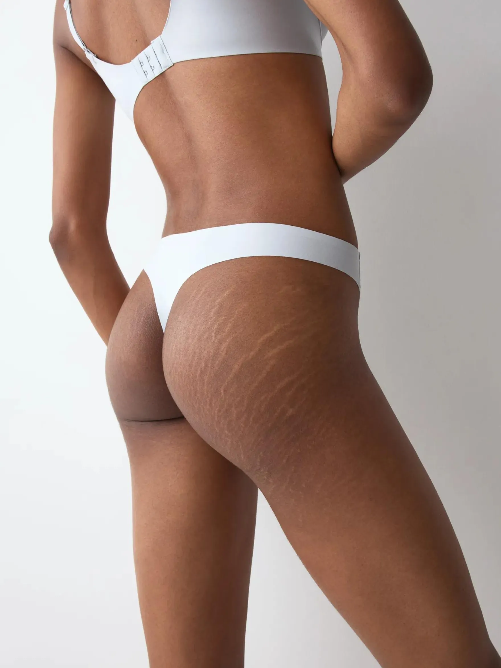 SMART INVISIBLE String
