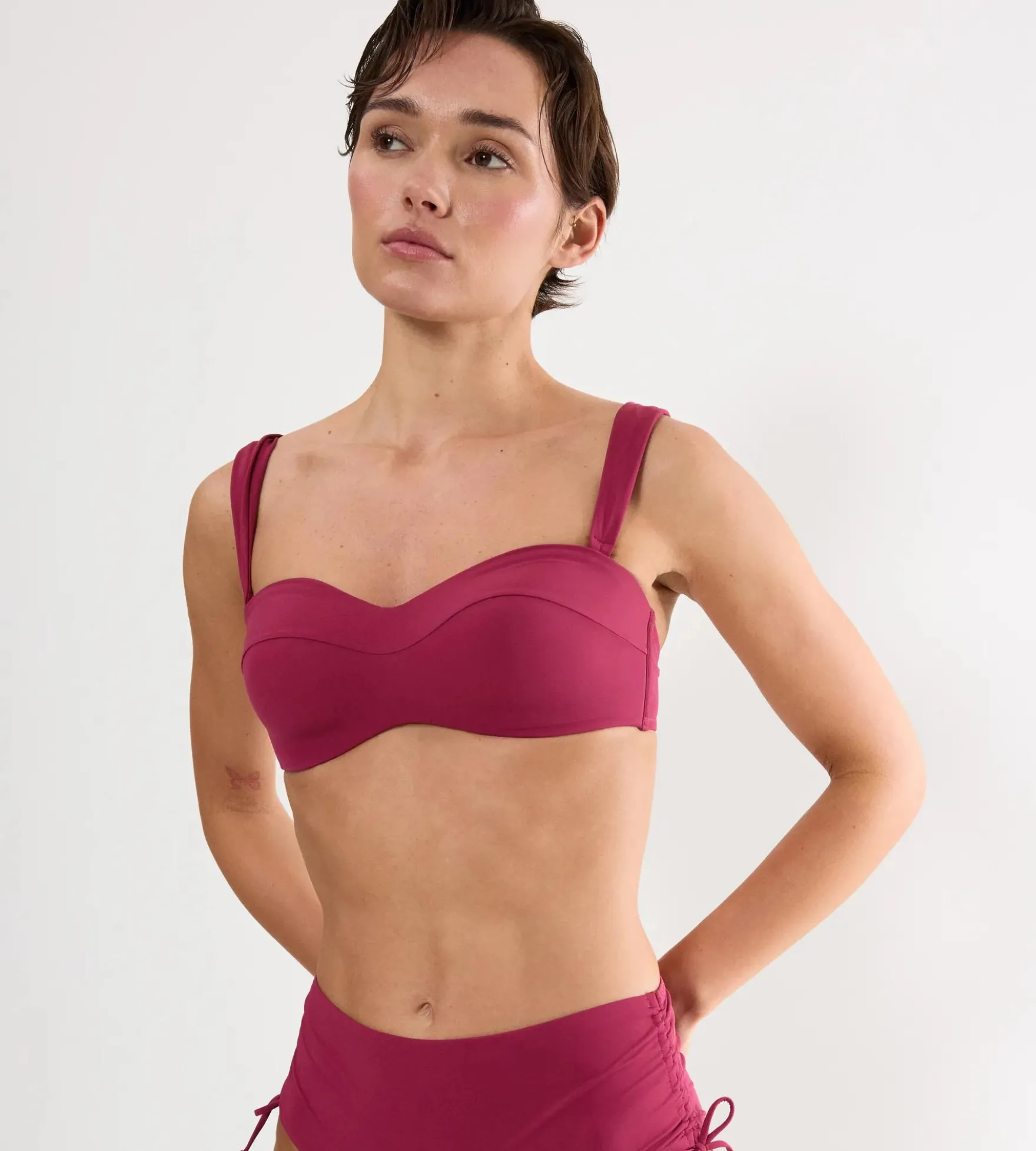 SUMMER ALLURE Padded bikini top with detachable straps