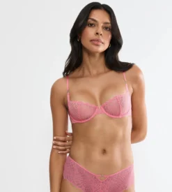 THAT NIGHT IN VEGAS Wired bra