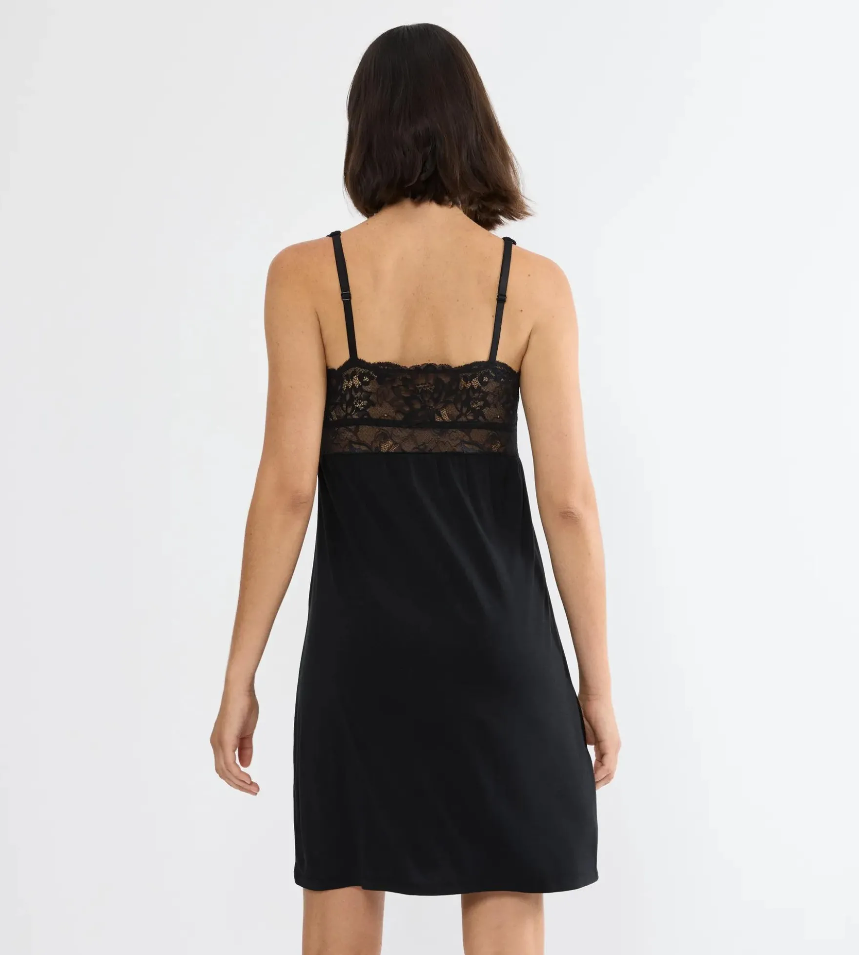 TIMELESS SENSUALITY Nightdress