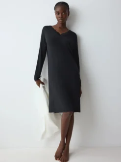 TIMELESS SENSUALITY Nightdress