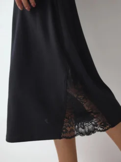 TIMELESS SENSUALITY Nightdress