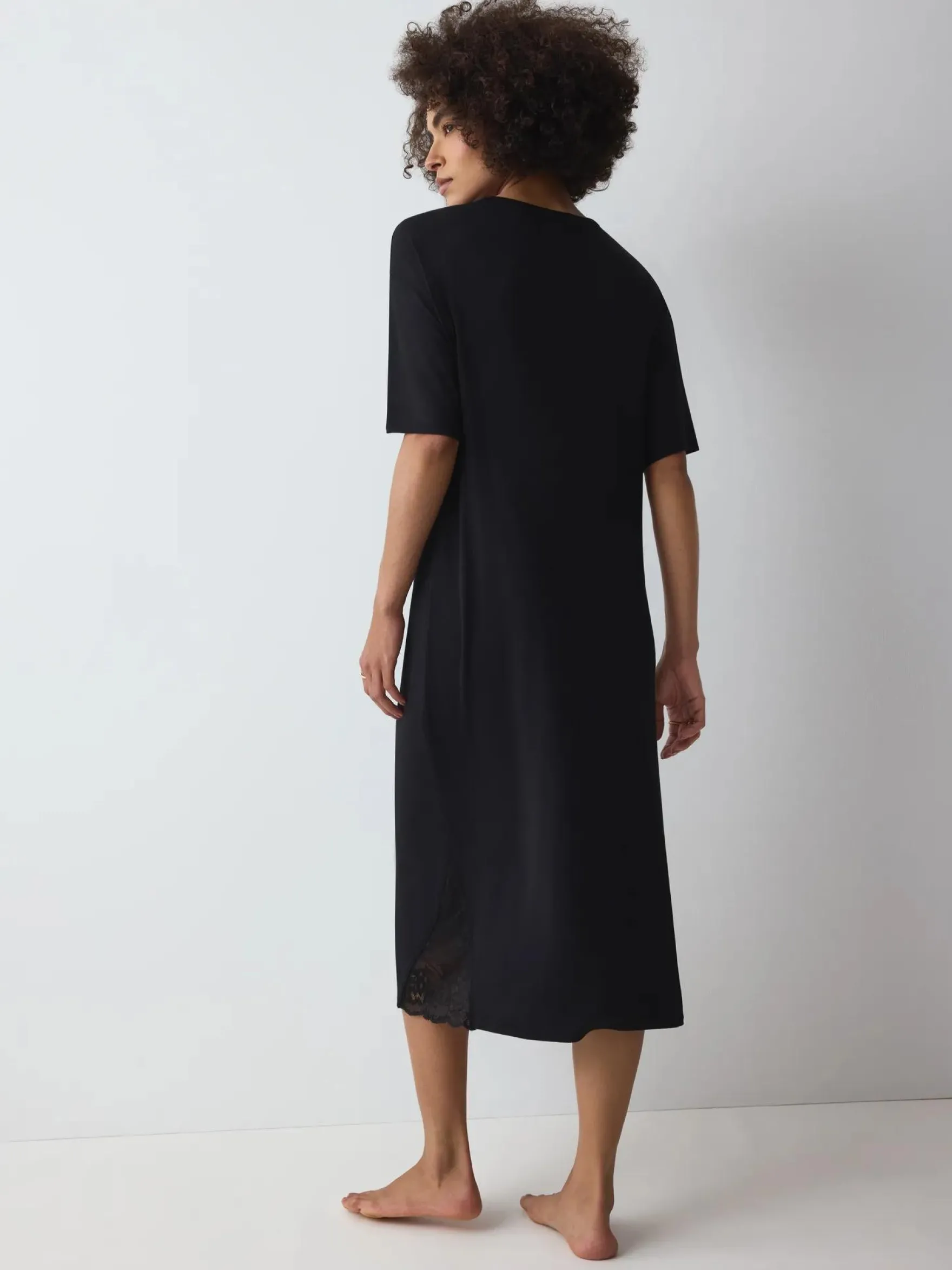 TIMELESS SENSUALITY Nightdress